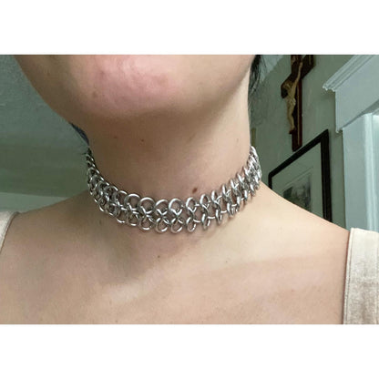 BASIC BITCH CHAINMAIL CHOKER